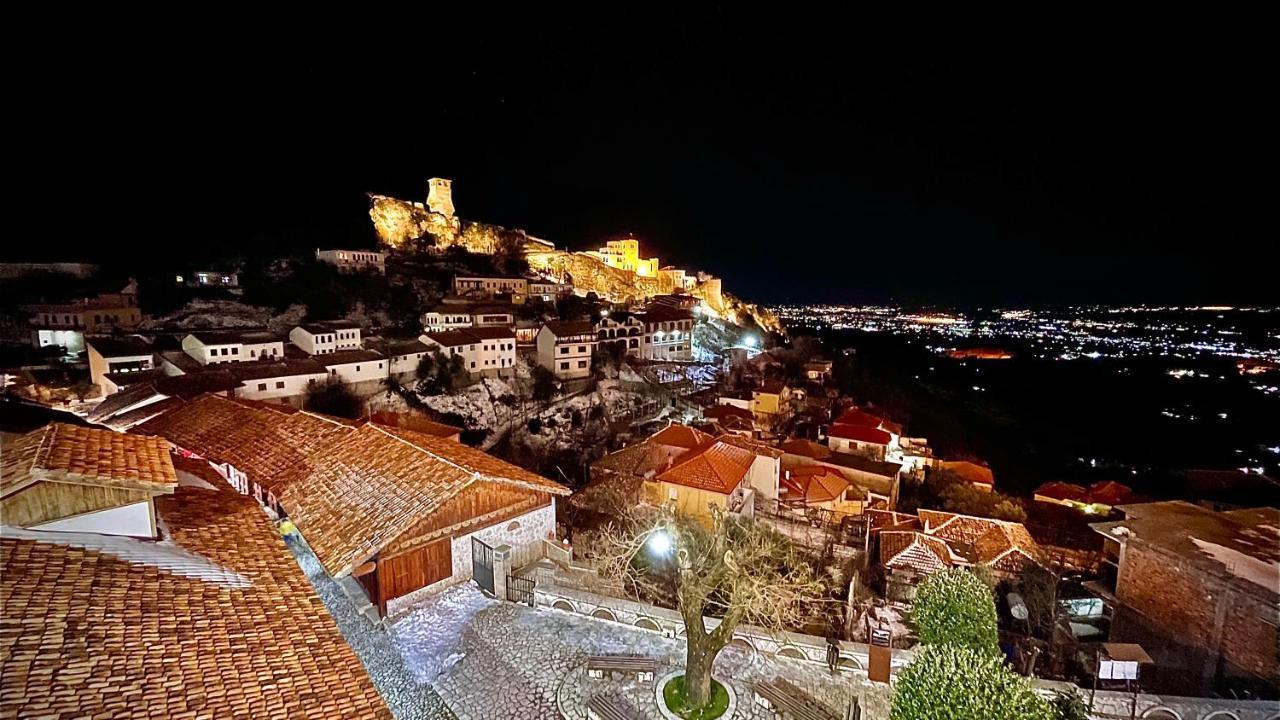 Panorama Rooms Hotel Near The Old Bazaar Kruje Exterior photo