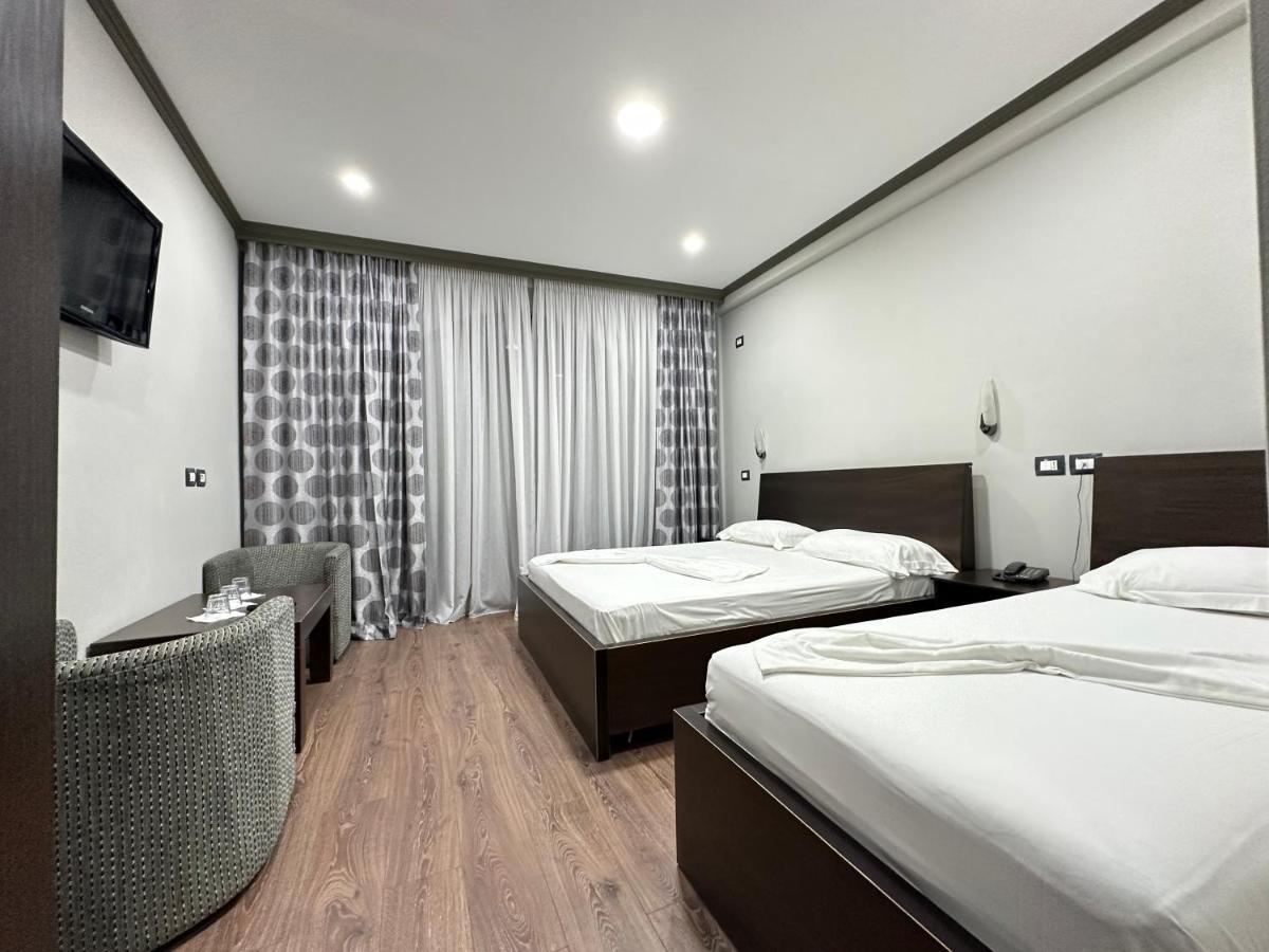 Panorama Rooms Hotel Near The Old Bazaar Kruje Exterior photo