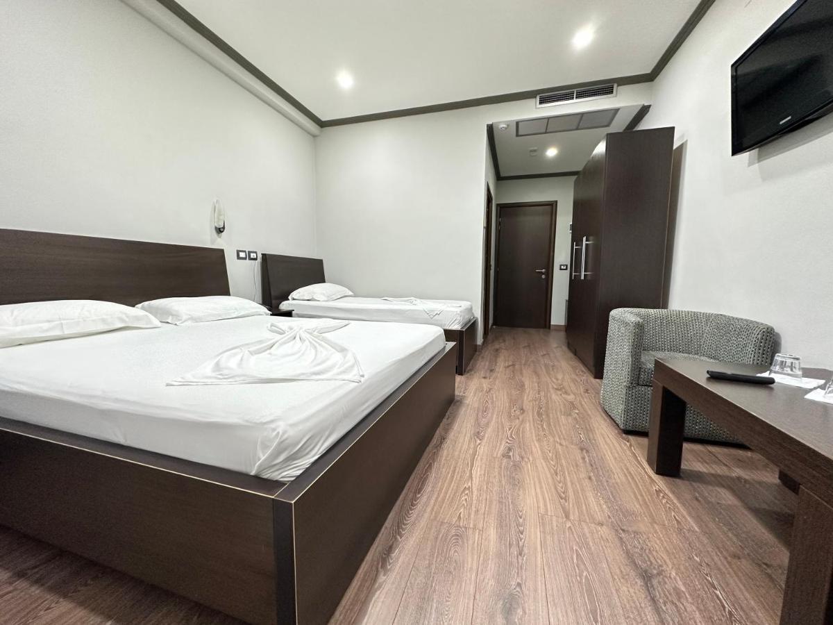 Panorama Rooms Hotel Near The Old Bazaar Kruje Exterior photo